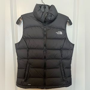 Small North Face vest